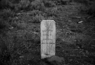 Boone Helm's Grave