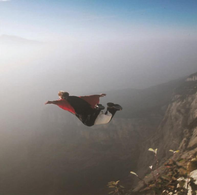 Wingsuit